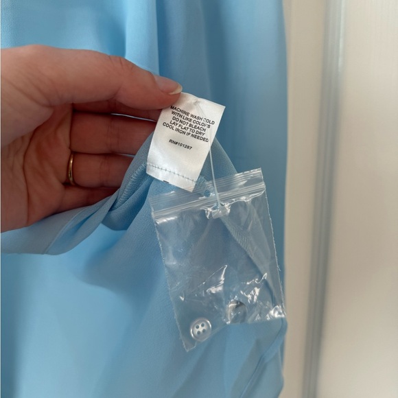 Alexia Admor NWT Womens 6 Zayn Blouson Sleeve Sheer Blouse Halogen Blue - Picture 11 of 11